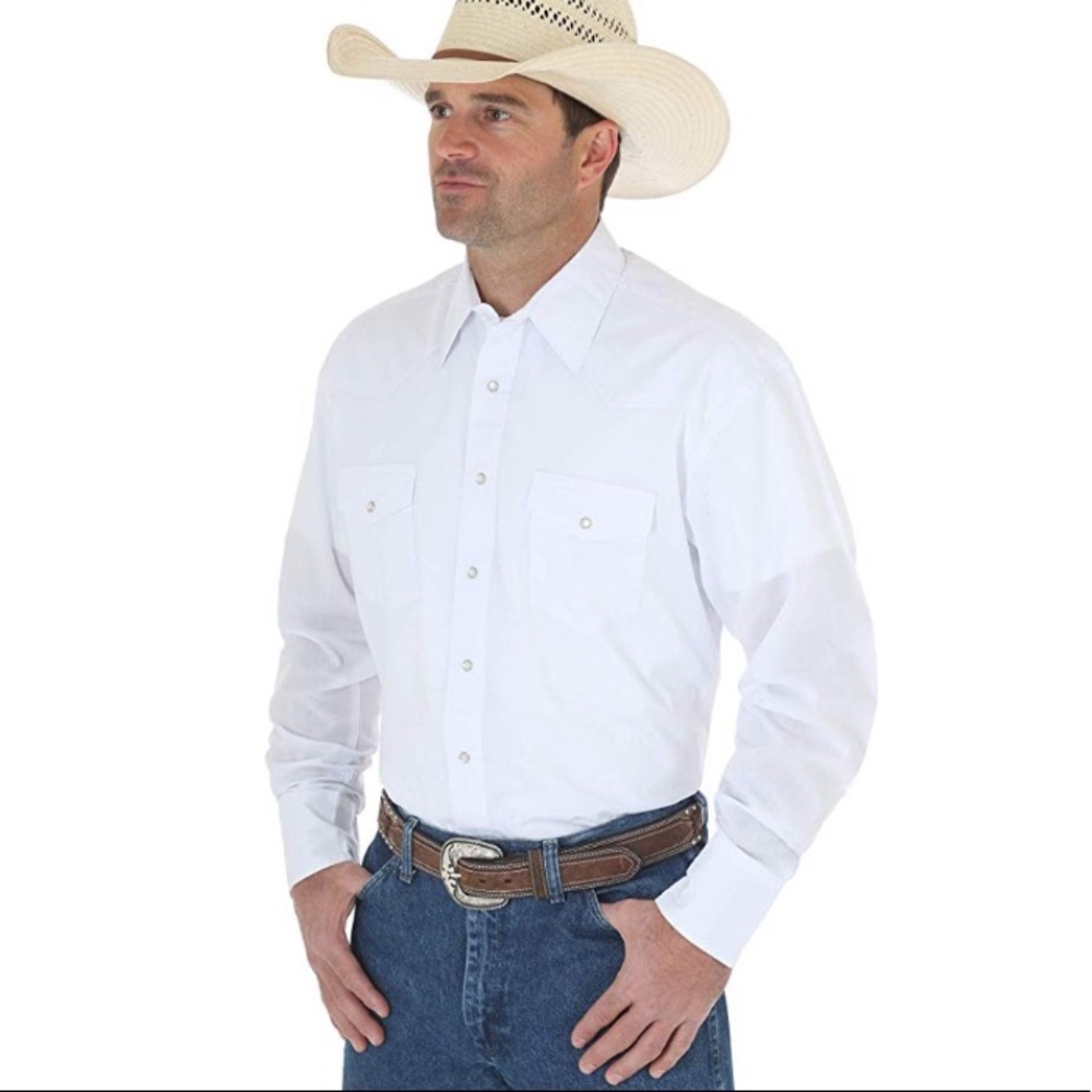 Wrangler white button down shirt sz M